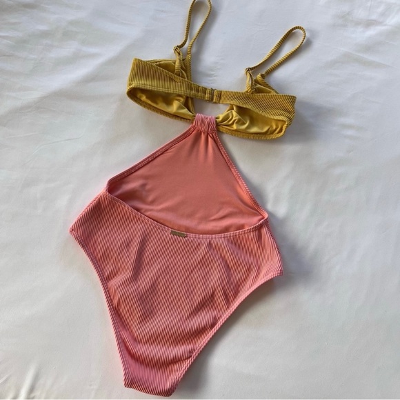 NWT Billabong Hi Life Freya One Piece Swimsuit - S, M, L & XL - Picture 8 of 13